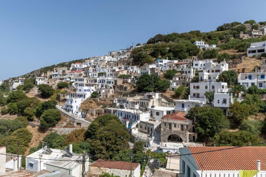 Villa Δροσιά Koronos Exterior foto
